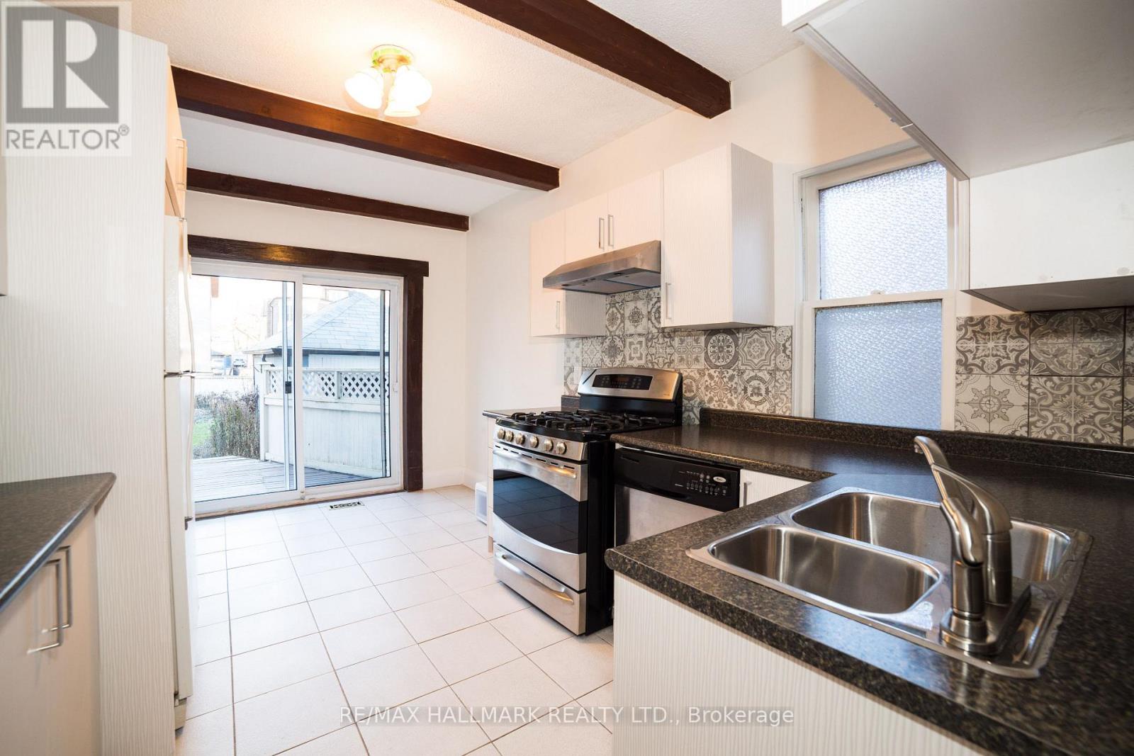 40 Snowdon Avenue, Toronto (lawrence Park North), Ontario