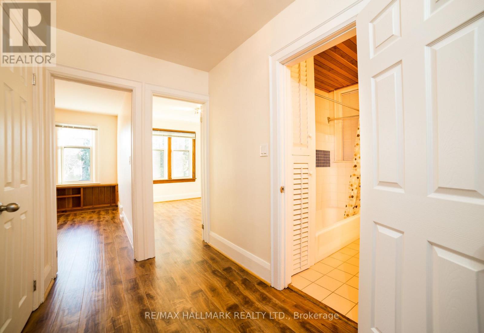 40 Snowdon Avenue, Toronto (lawrence Park North), Ontario