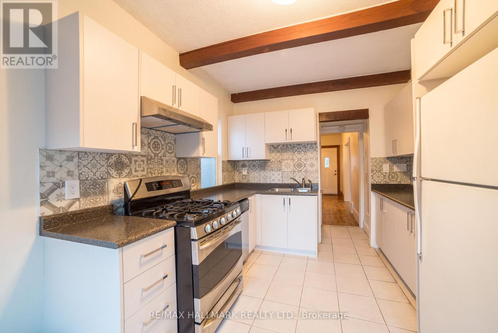 40 Snowdon Avenue, Toronto (lawrence Park North), Ontario