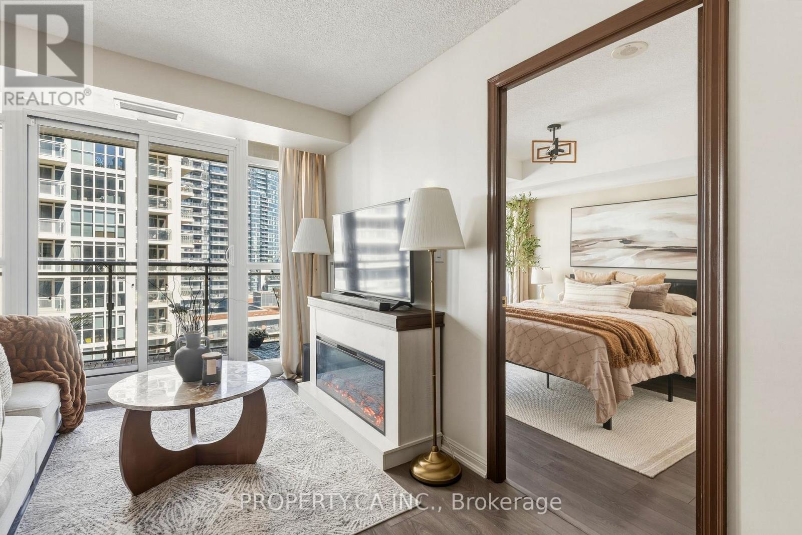1604 - 35 Bastion Street, Toronto (niagara), Ontario