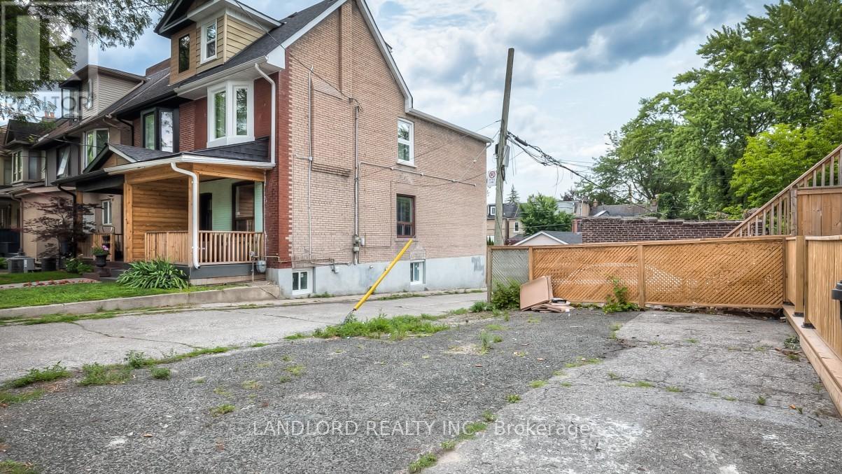 601 Logan Avenue, Toronto (north Riverdale), Ontario