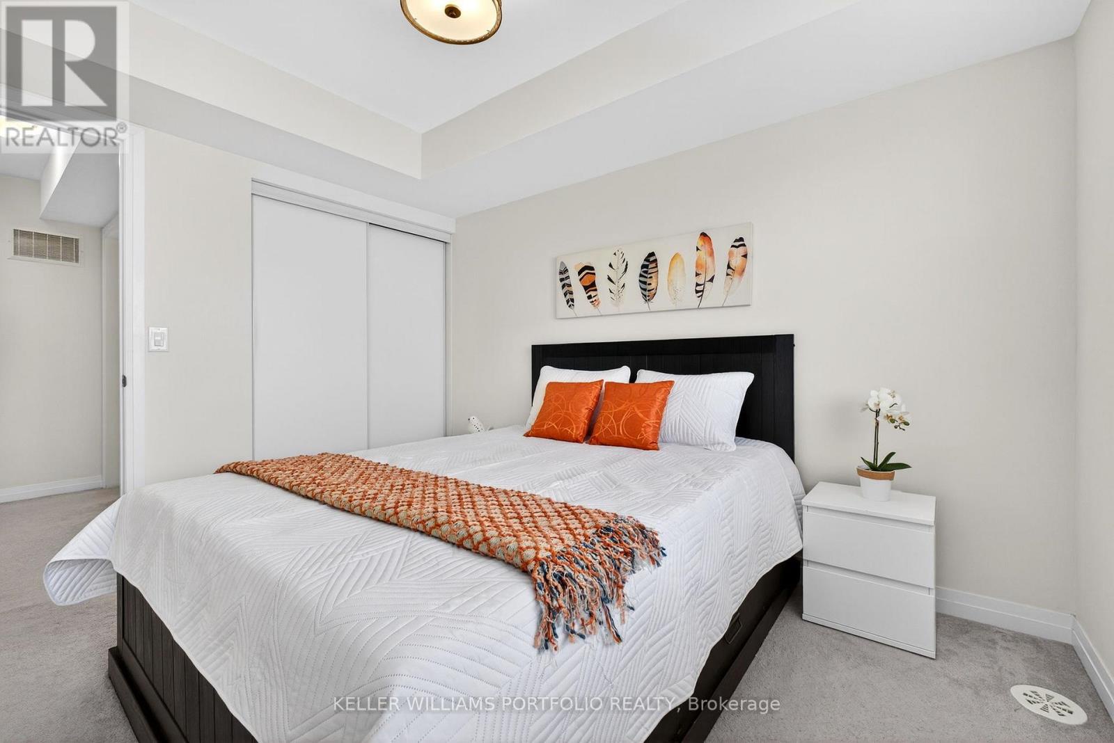7 - 171 William Duncan Road, Toronto (downsview-roding-cfb), Ontario