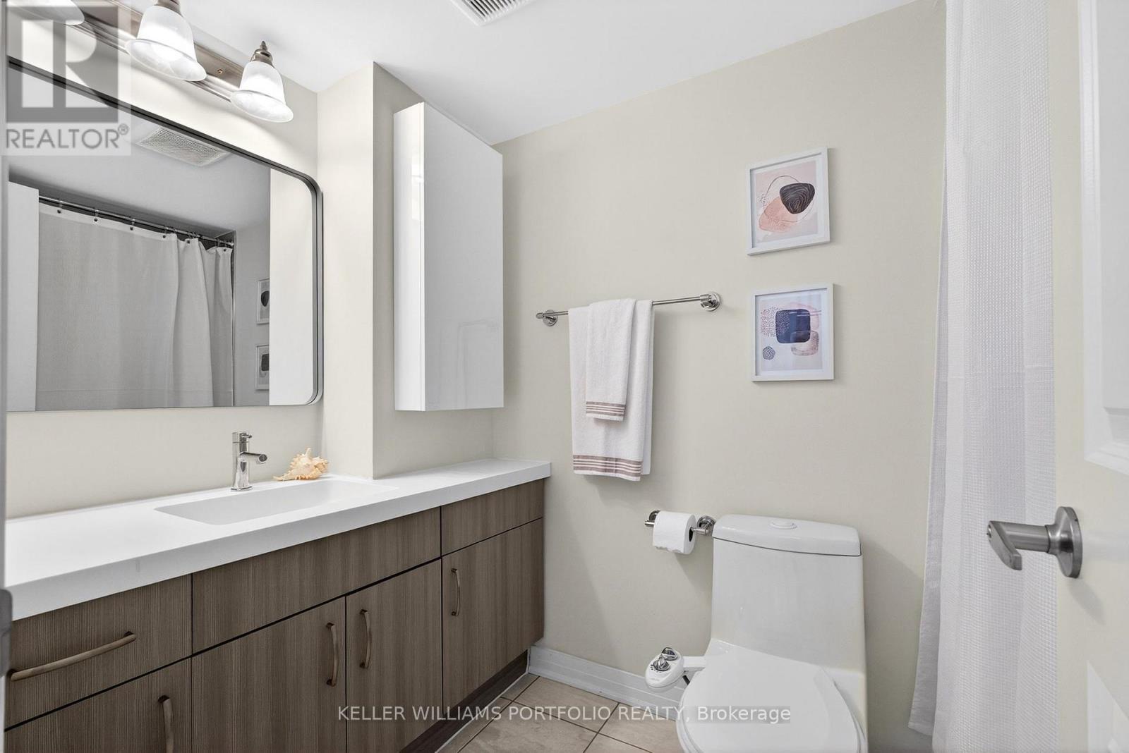 7 - 171 William Duncan Road, Toronto (downsview-roding-cfb), Ontario