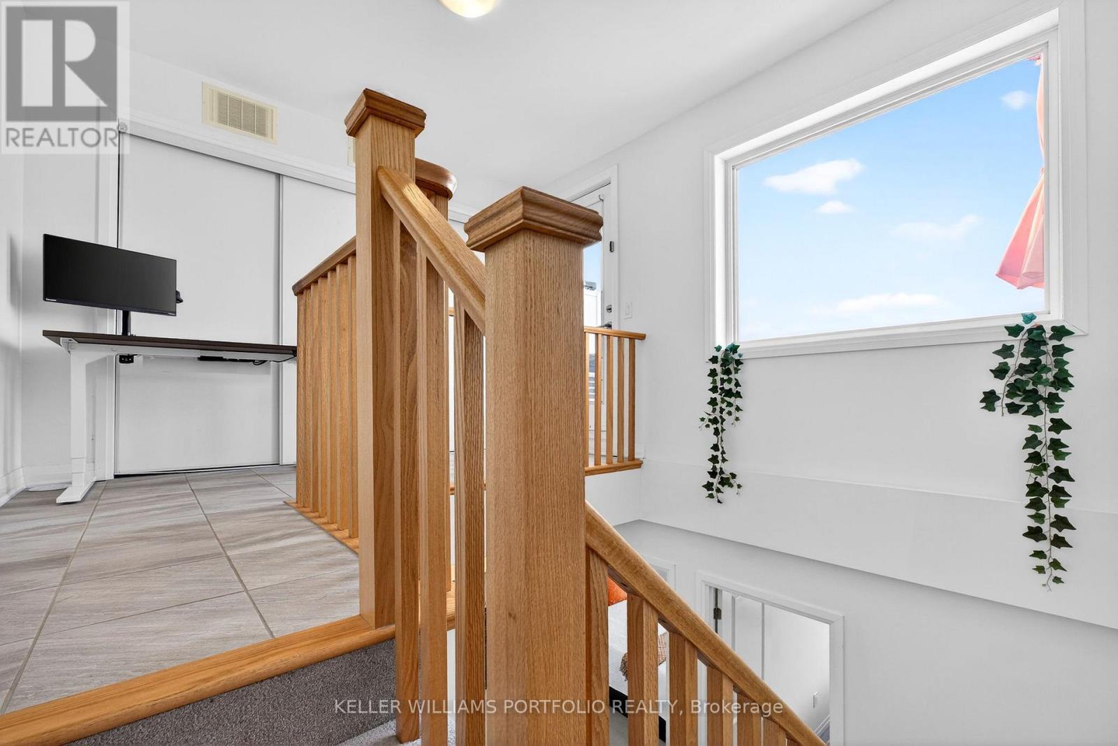 7 - 171 William Duncan Road, Toronto (downsview-roding-cfb), Ontario