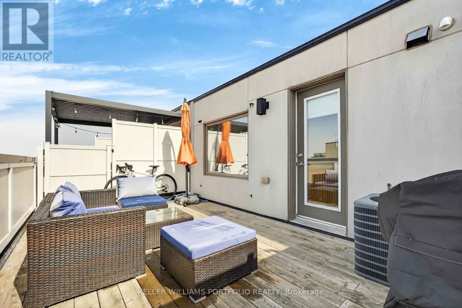 7 - 171 William Duncan Road, Toronto (downsview-roding-cfb), Ontario