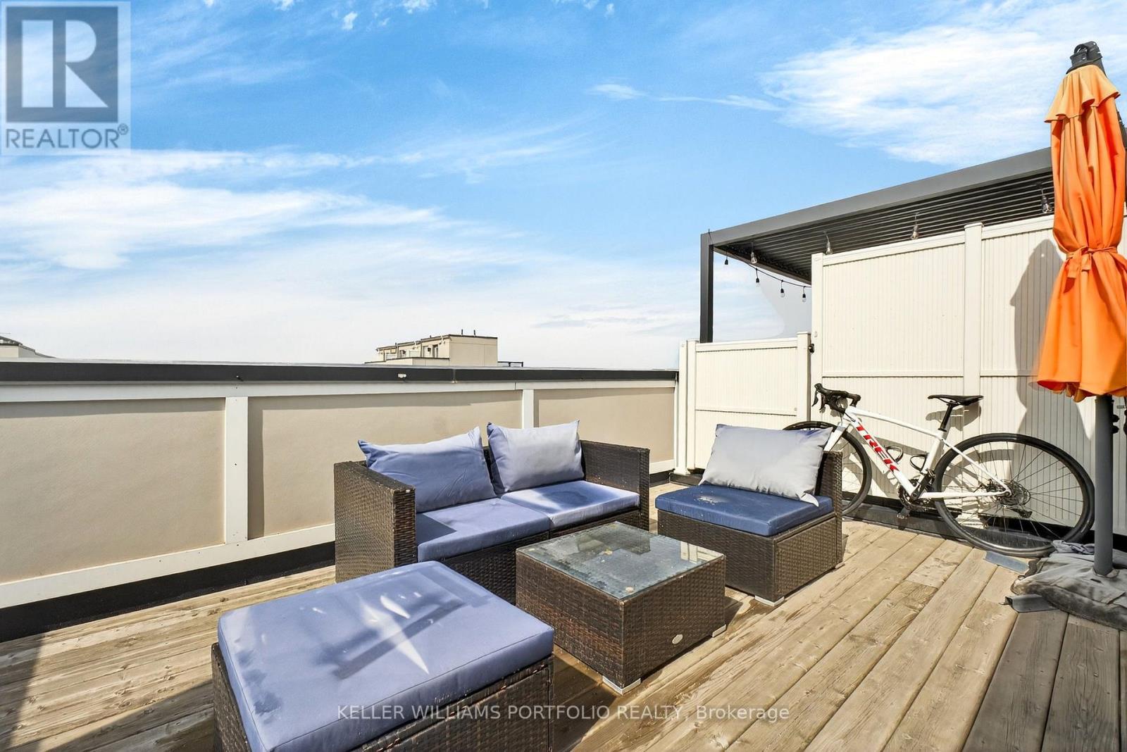 7 - 171 William Duncan Road, Toronto (downsview-roding-cfb), Ontario