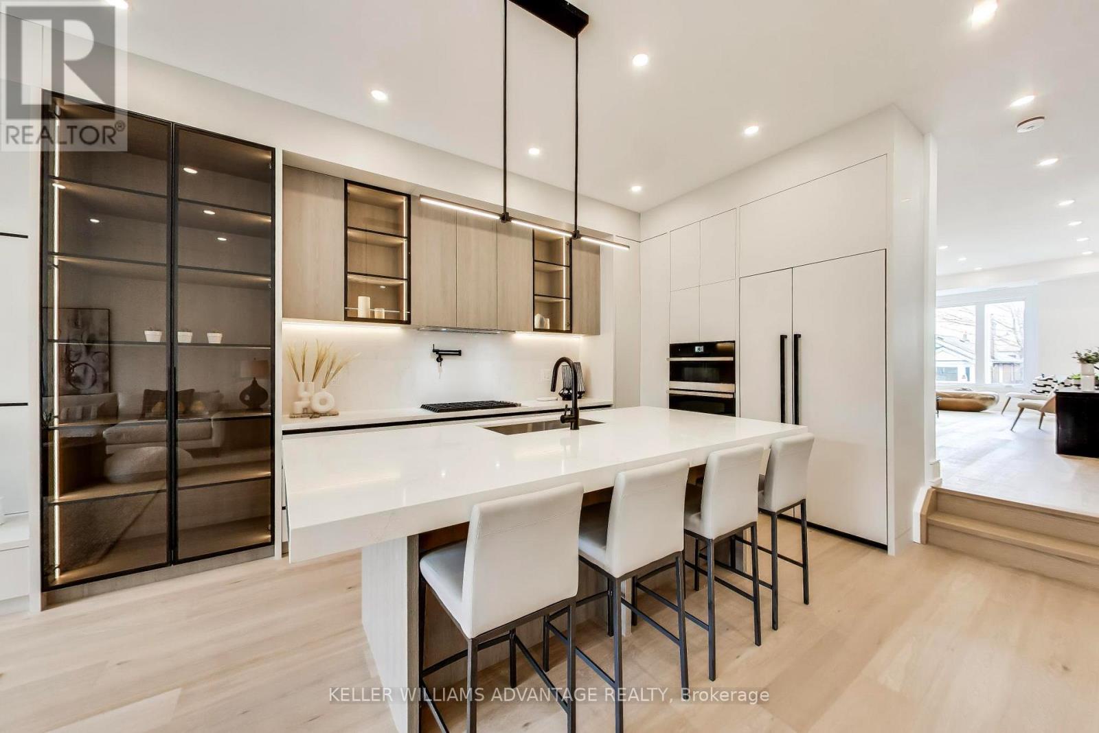 104 Yardley Avenue, Toronto (o'connor-parkview), Ontario