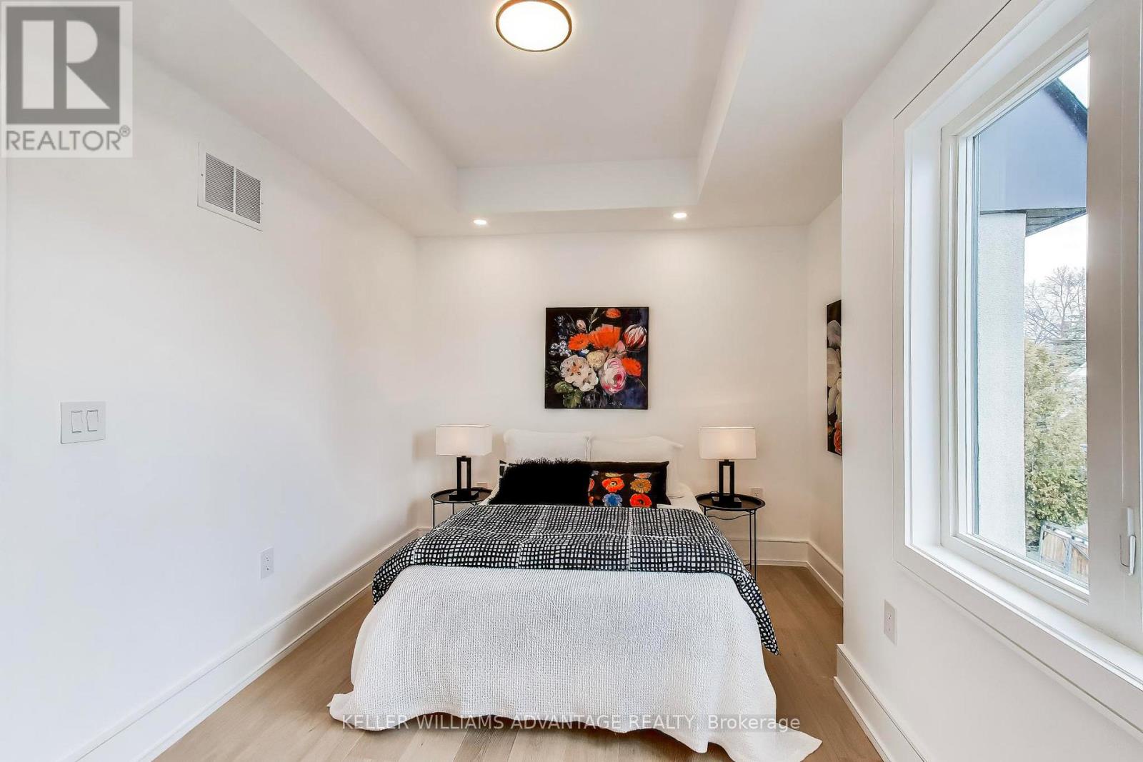 104 Yardley Avenue, Toronto (o'connor-parkview), Ontario