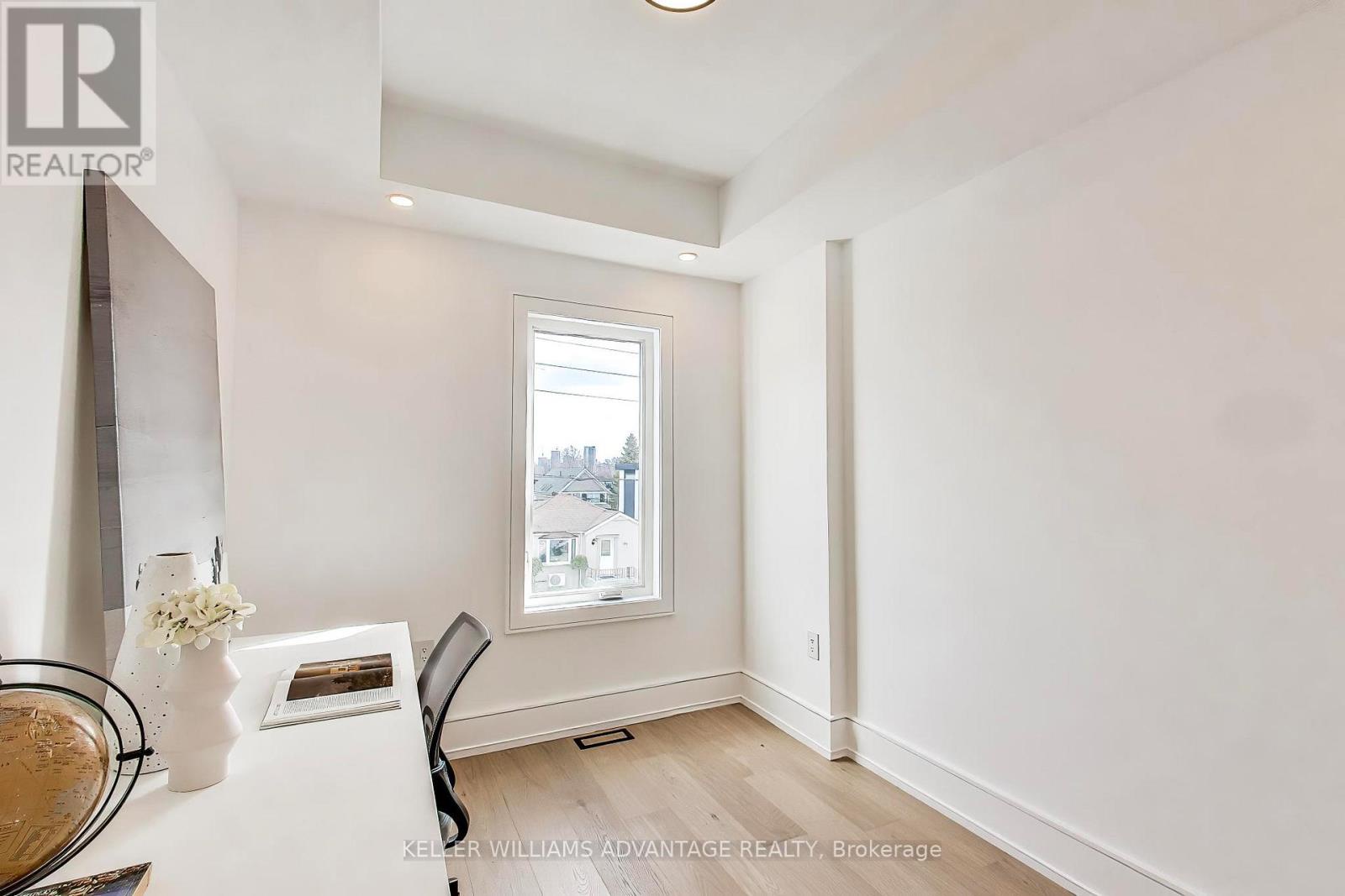 104 Yardley Avenue, Toronto (o'connor-parkview), Ontario