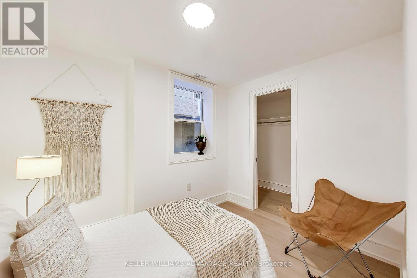 104 Yardley Avenue, Toronto (o'connor-parkview), Ontario