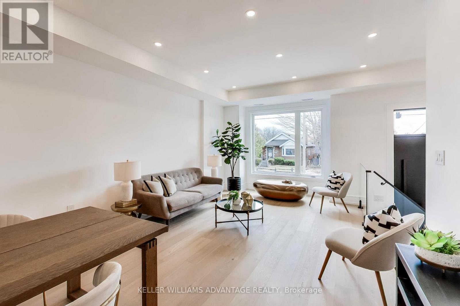 104 Yardley Avenue, Toronto (o'connor-parkview), Ontario