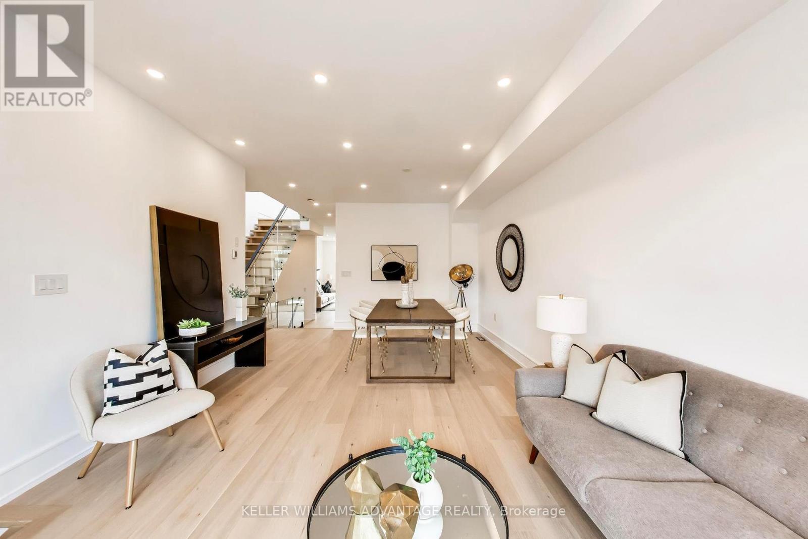 104 Yardley Avenue, Toronto (o'connor-parkview), Ontario