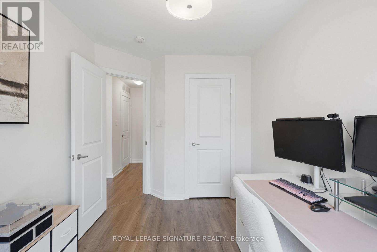 50 - 2315 Sheppard Avenue W, Toronto (humberlea-pelmo Park), Ontario