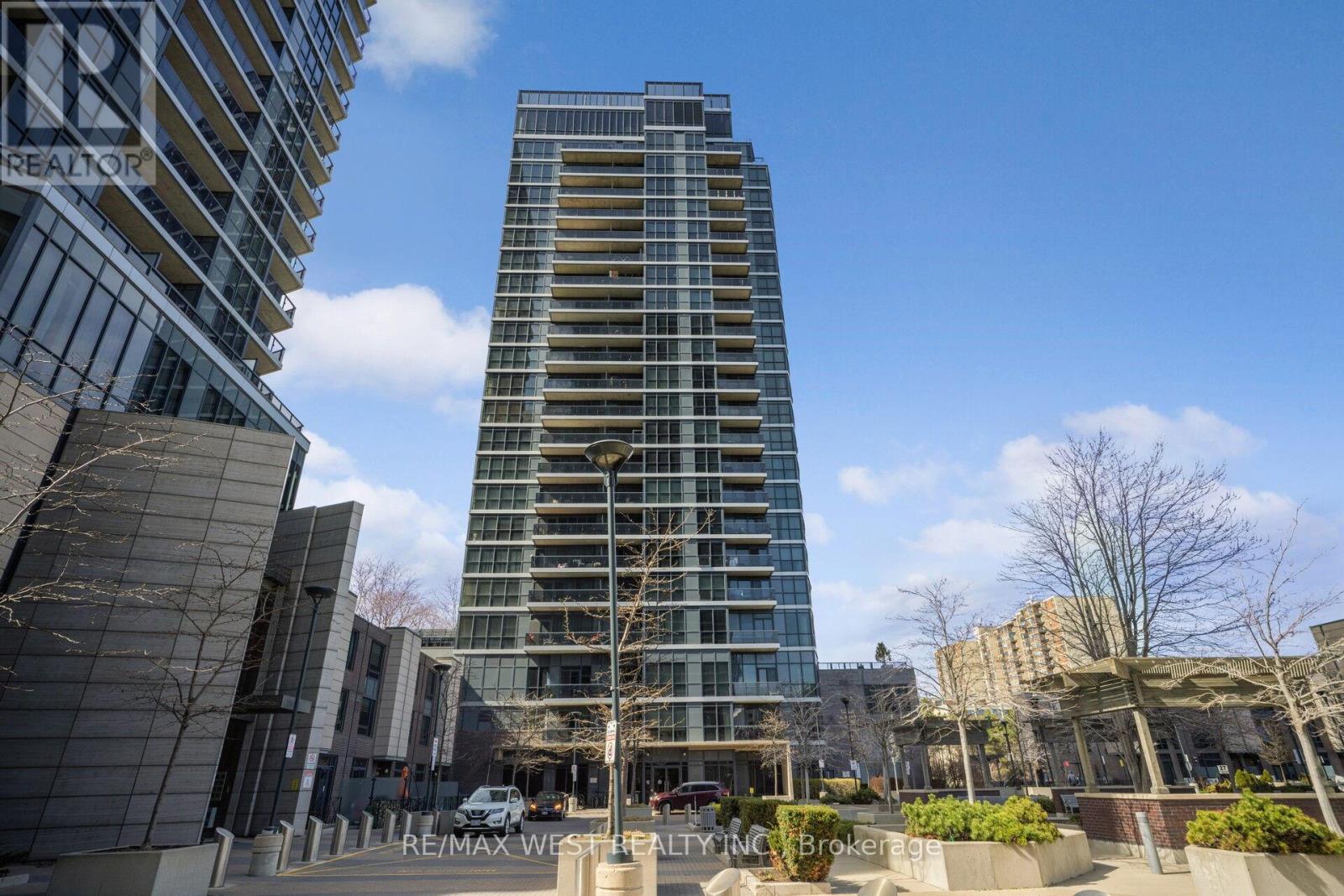 905 - 1 Valhalla Inn Road, Toronto (islington-city Centre West), Ontario