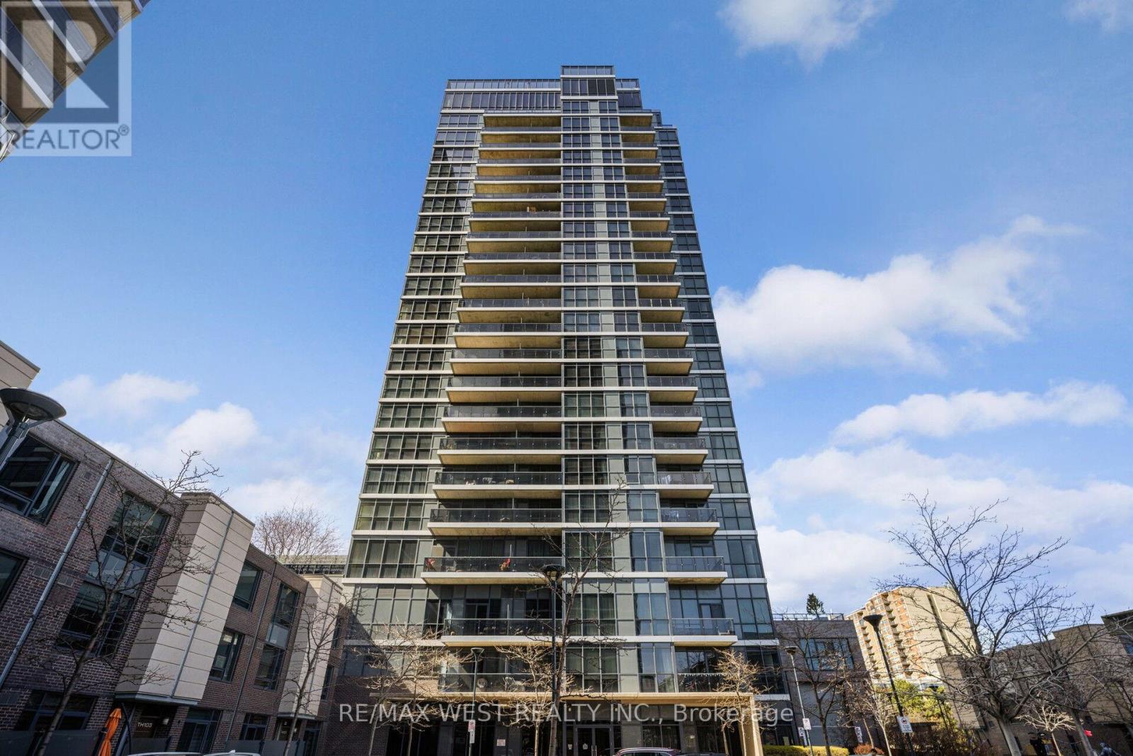 905 - 1 Valhalla Inn Road, Toronto (islington-city Centre West), Ontario
