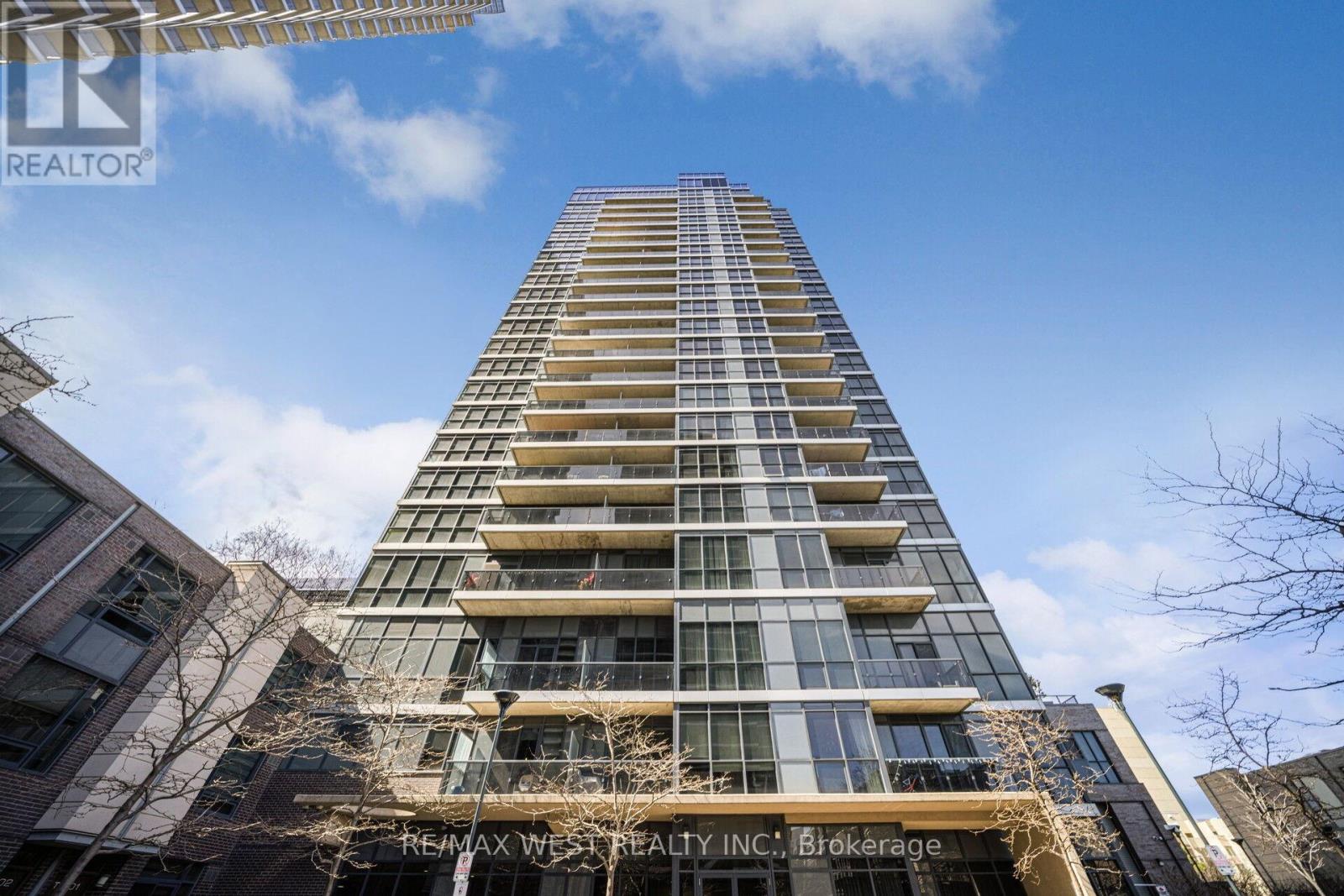 905 - 1 Valhalla Inn Road, Toronto (islington-city Centre West), Ontario
