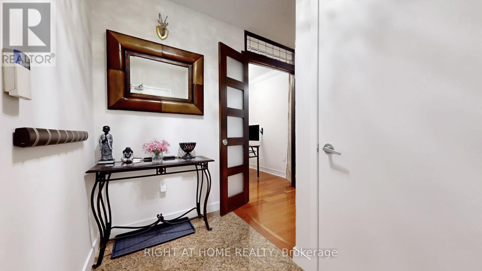 2102 - 5 Mariner Terrace, Toronto (waterfront Communities), Ontario