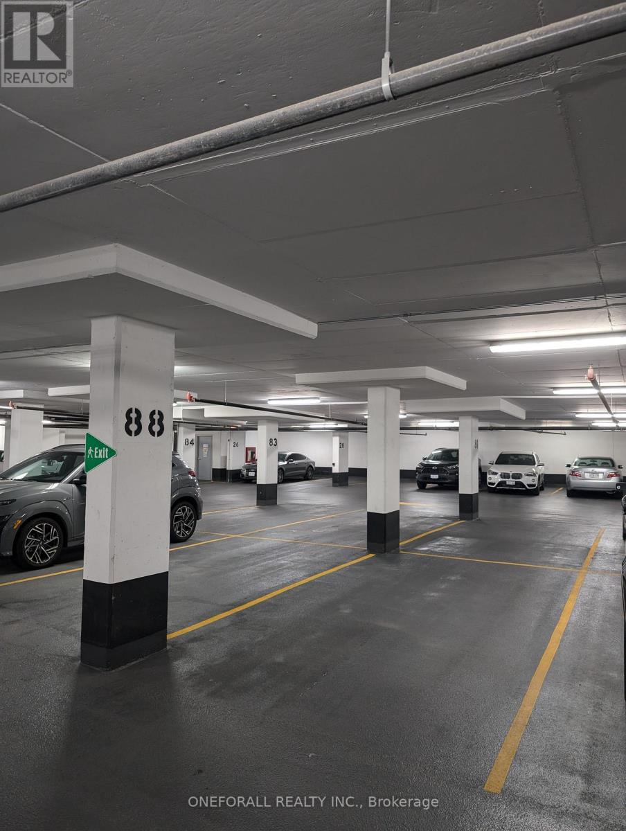 907 - 1080 Bay Street, Toronto (bay Street Corridor), Ontario
