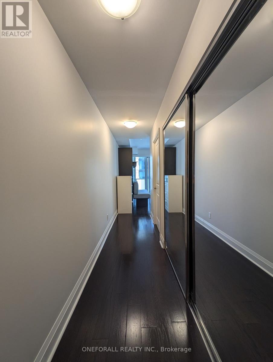 907 - 1080 Bay Street, Toronto (bay Street Corridor), Ontario