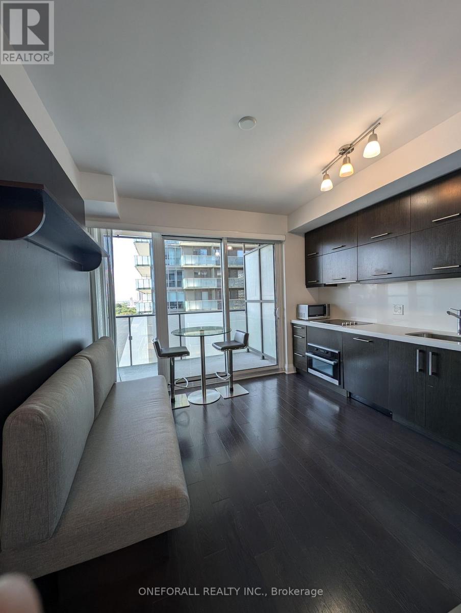 907 - 1080 Bay Street, Toronto (bay Street Corridor), Ontario