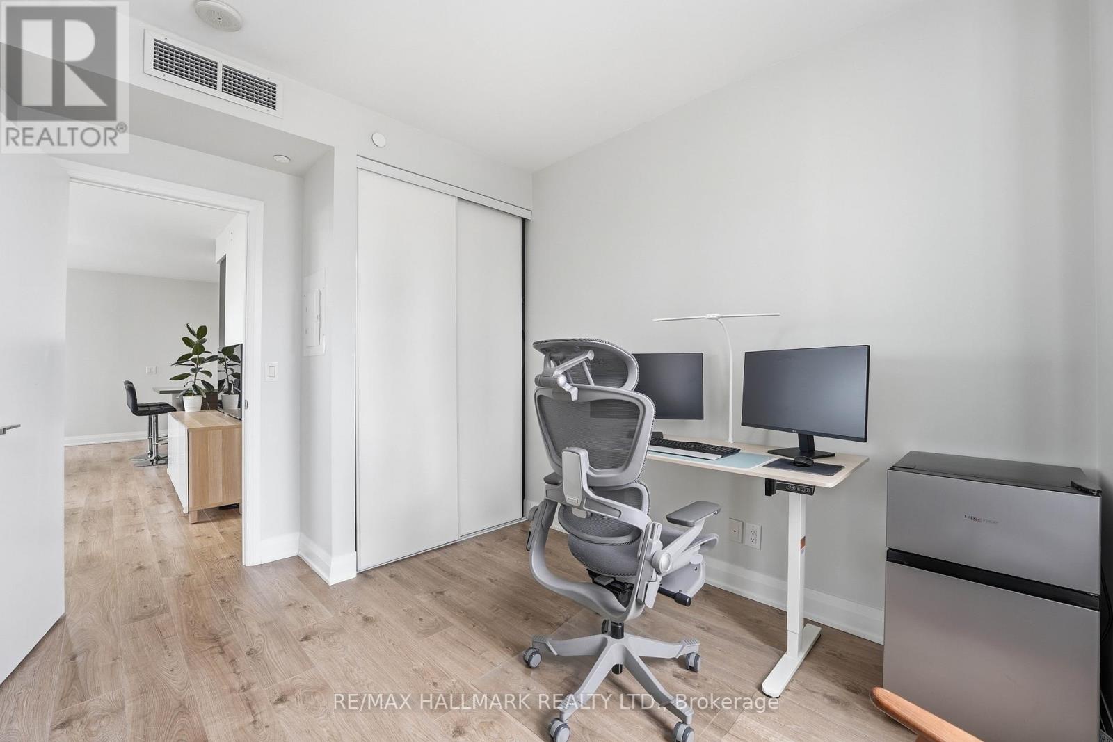710 - 36 Park Lawn Road, Toronto (mimico), Ontario