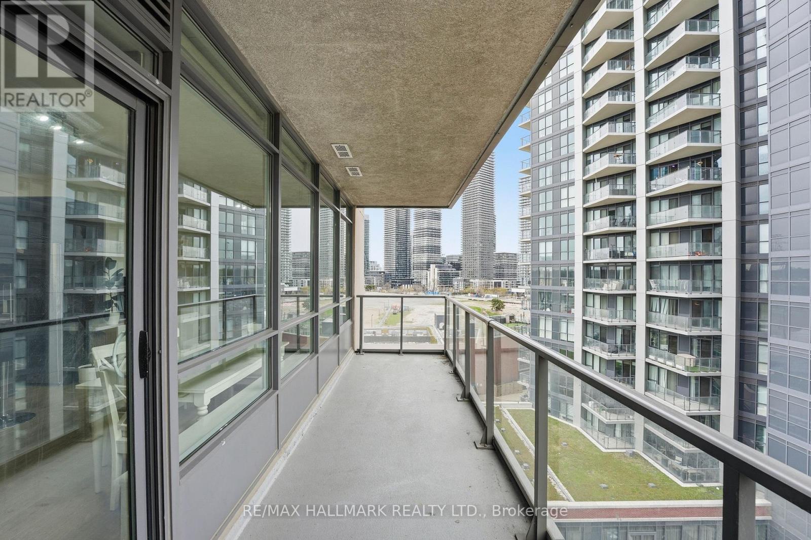 710 - 36 Park Lawn Road, Toronto (mimico), Ontario