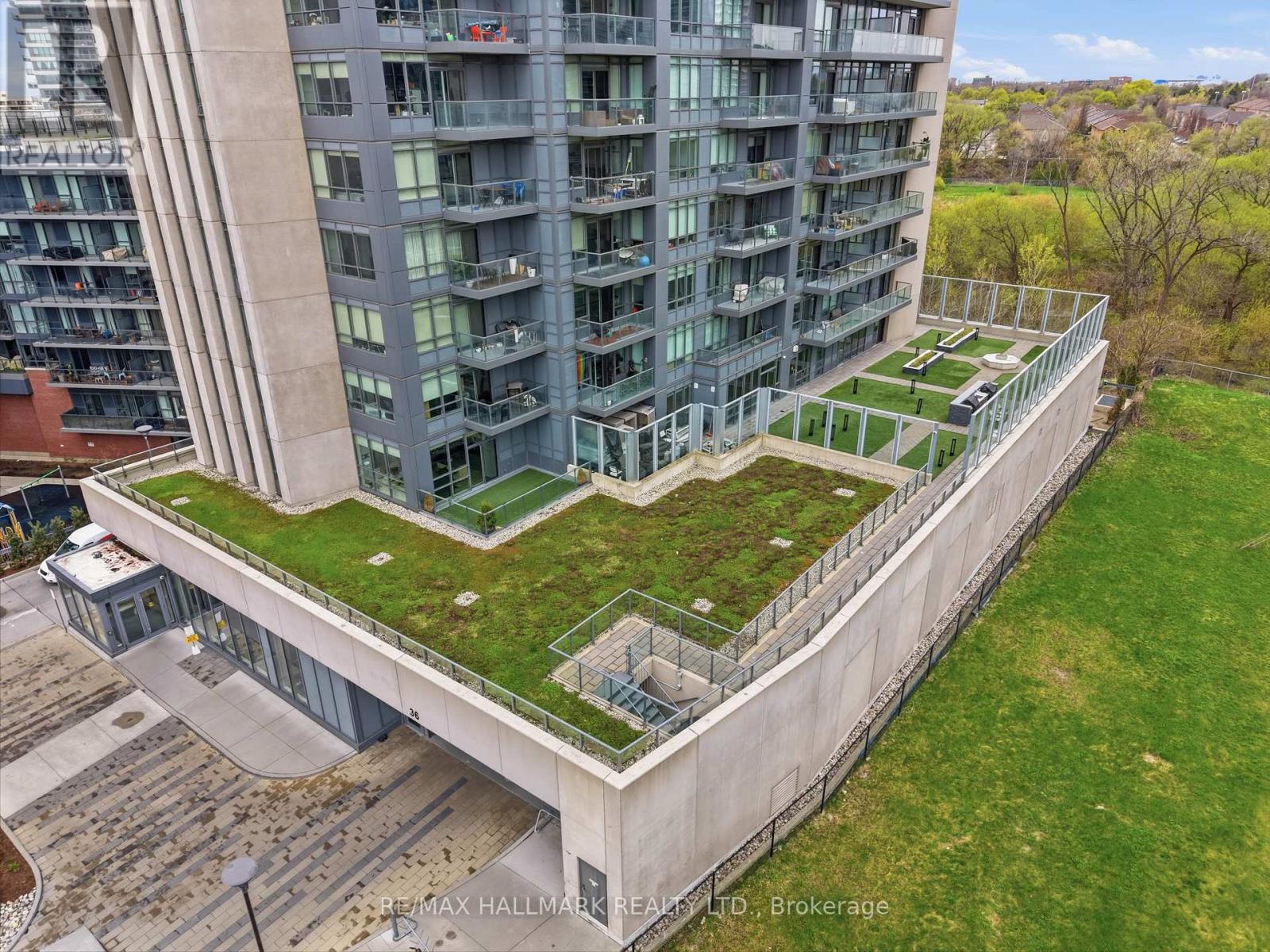 710 - 36 Park Lawn Road, Toronto (mimico), Ontario