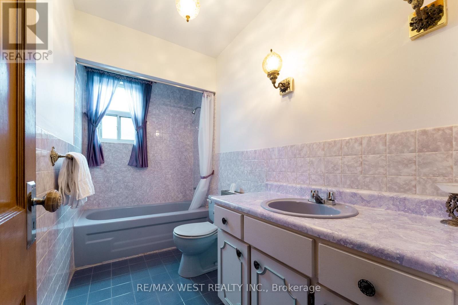 675 Durie Street, Toronto (runnymede-bloor West Village), Ontario