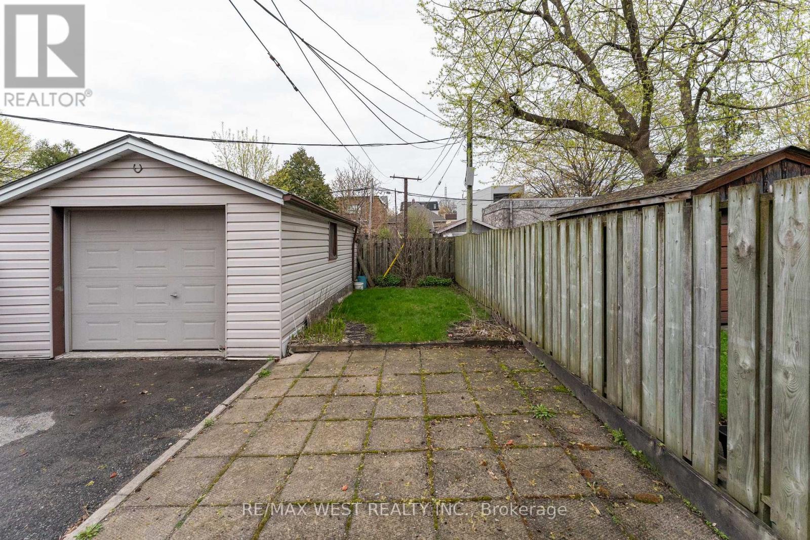 675 Durie Street, Toronto (runnymede-bloor West Village), Ontario