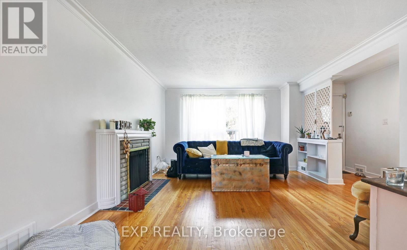 142 Thompson Avenue, Toronto (stonegate-queensway), Ontario