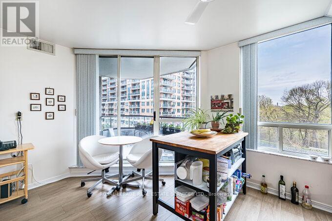 510 - 1 Aberfoyle Crescent, Toronto (islington-city Centre West), Ontario