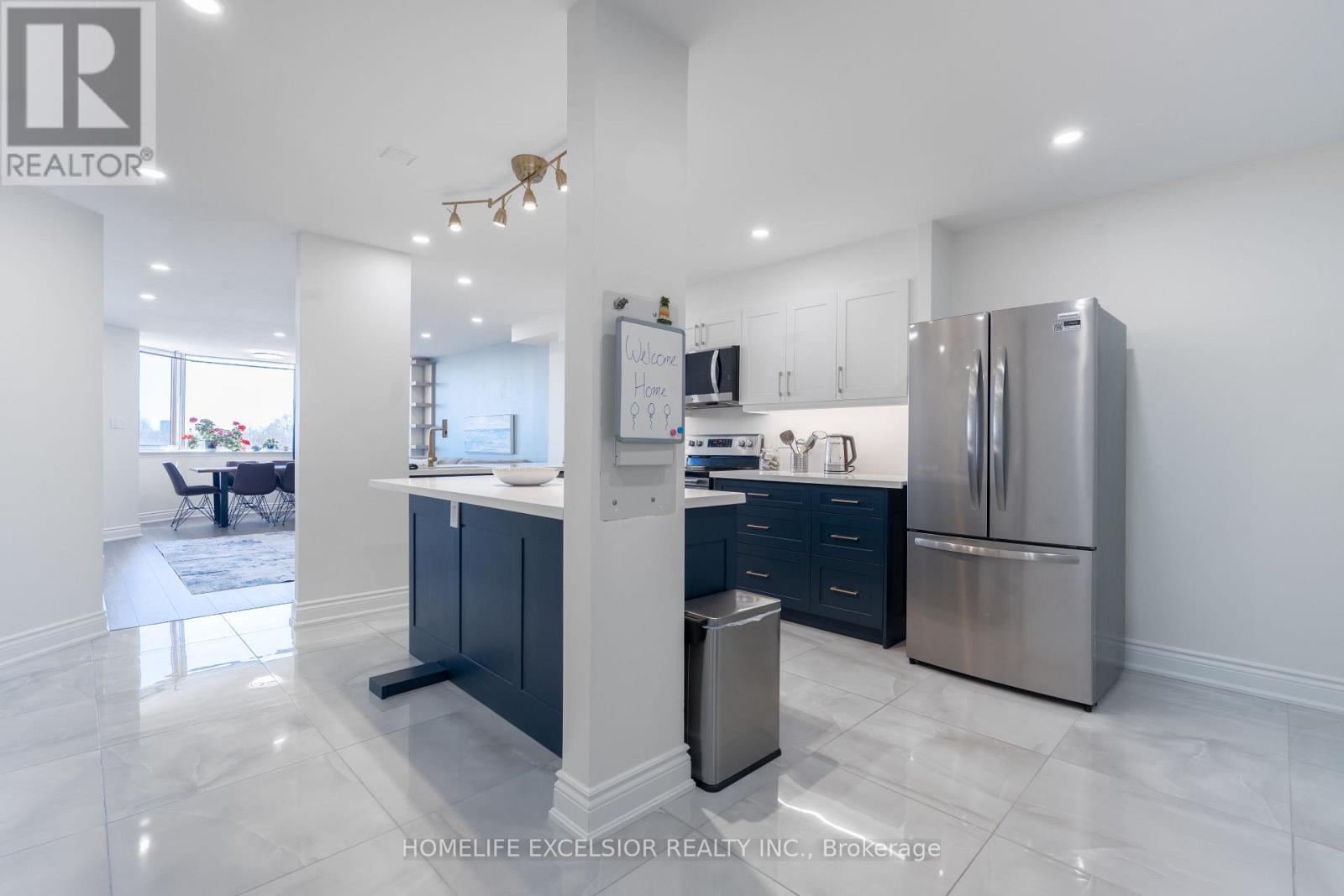 612 - 236 Albion Road, Toronto (elms-old Rexdale), Ontario