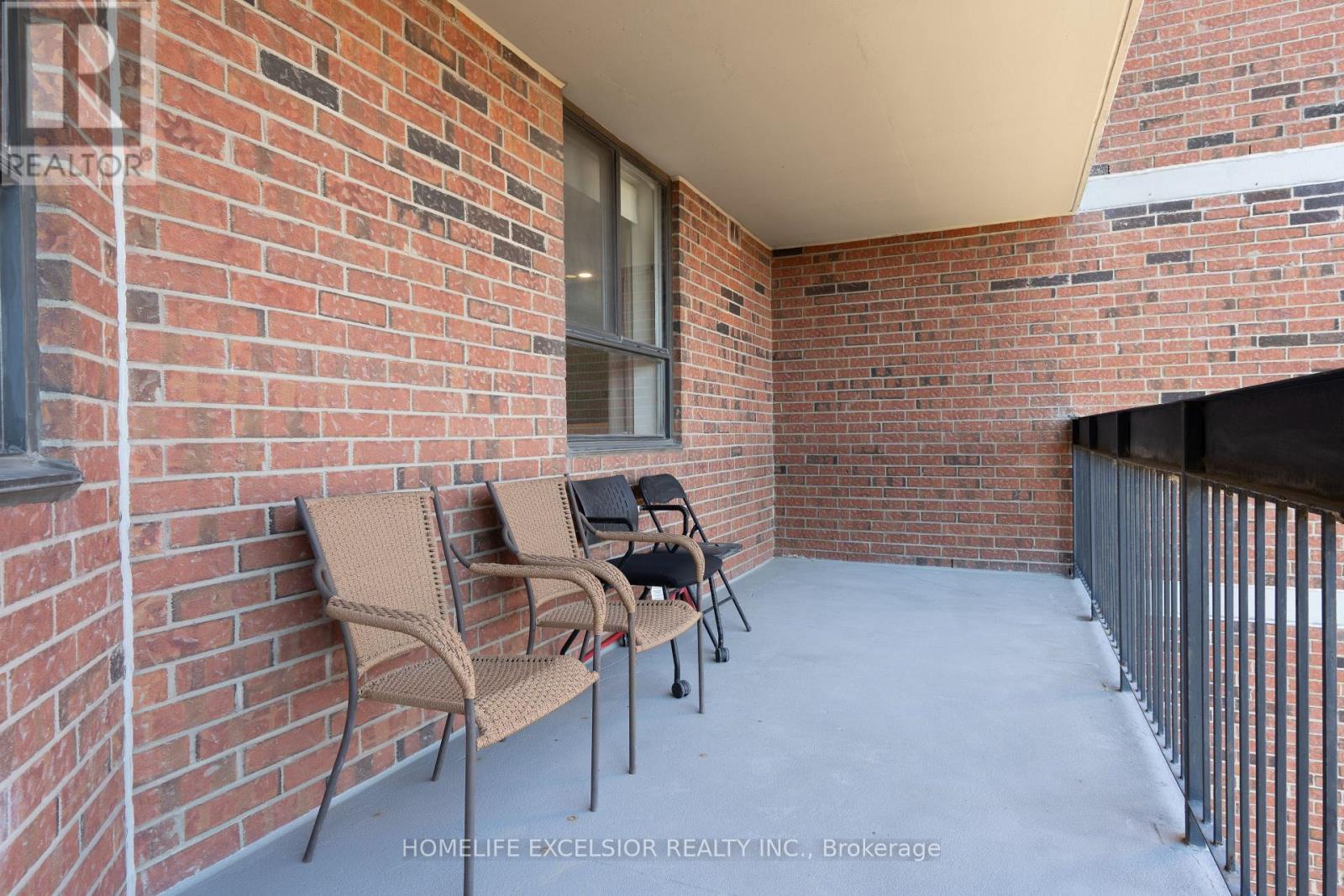 612 - 236 Albion Road, Toronto (elms-old Rexdale), Ontario