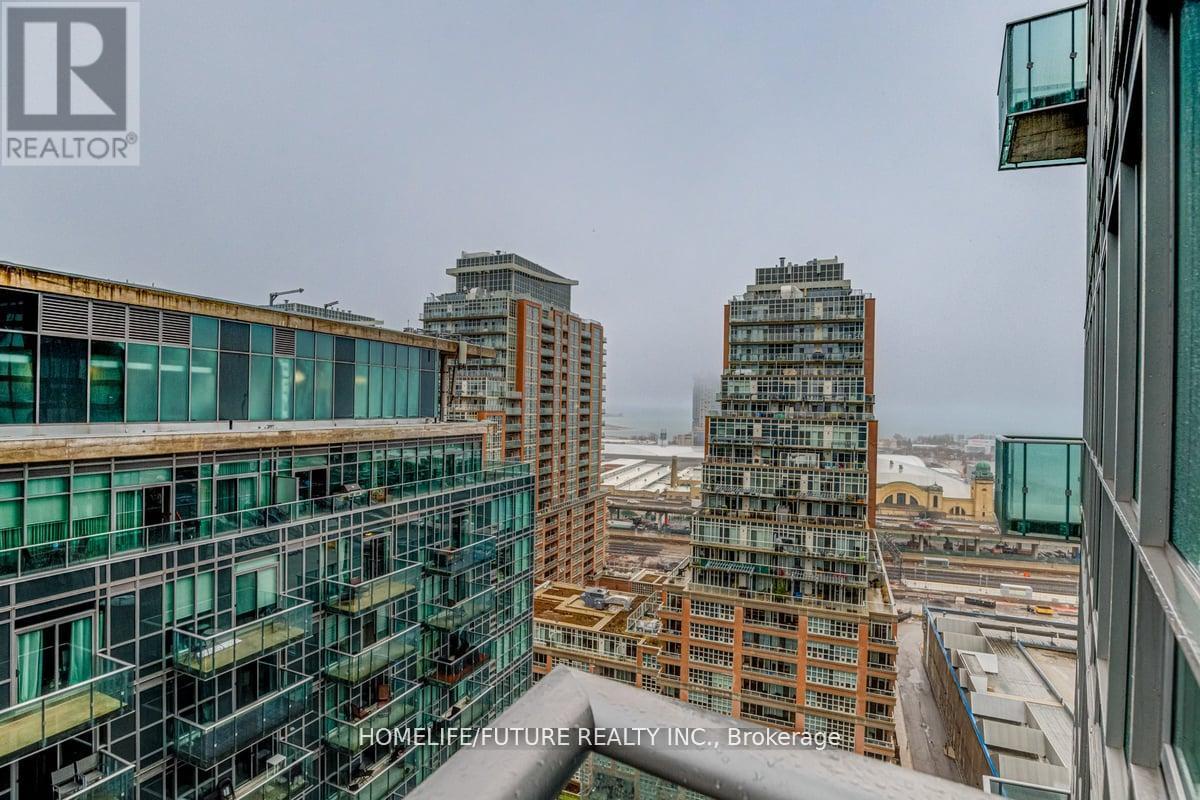 1605 - 150 East Liberty Street, Toronto (niagara), Ontario
