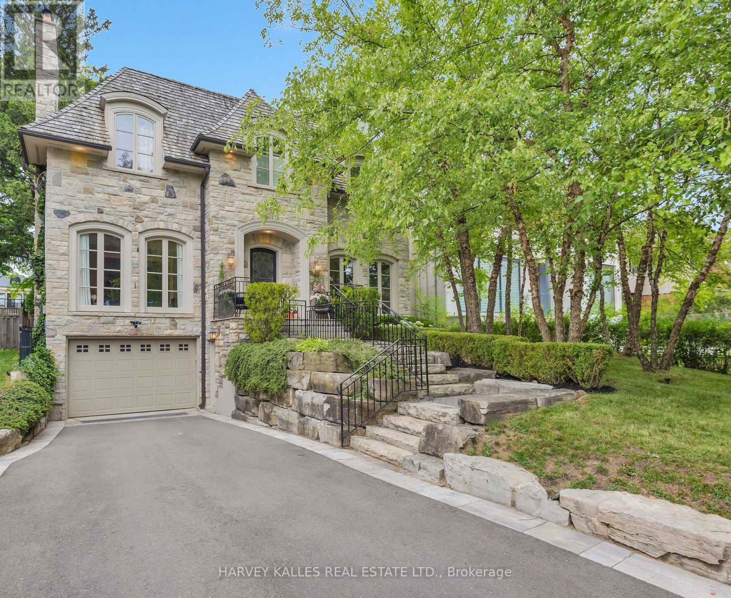 62 Glengowan Road, Toronto (lawrence Park South), Ontario