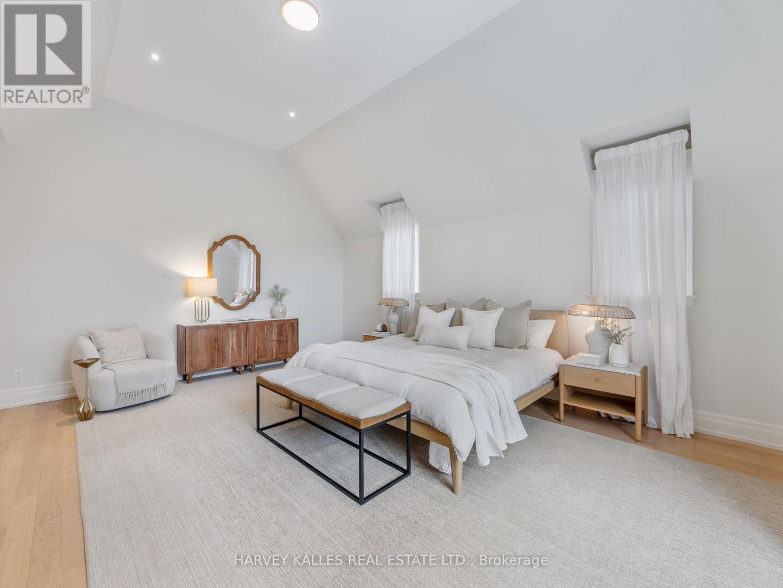 62 Glengowan Road, Toronto (lawrence Park South), Ontario