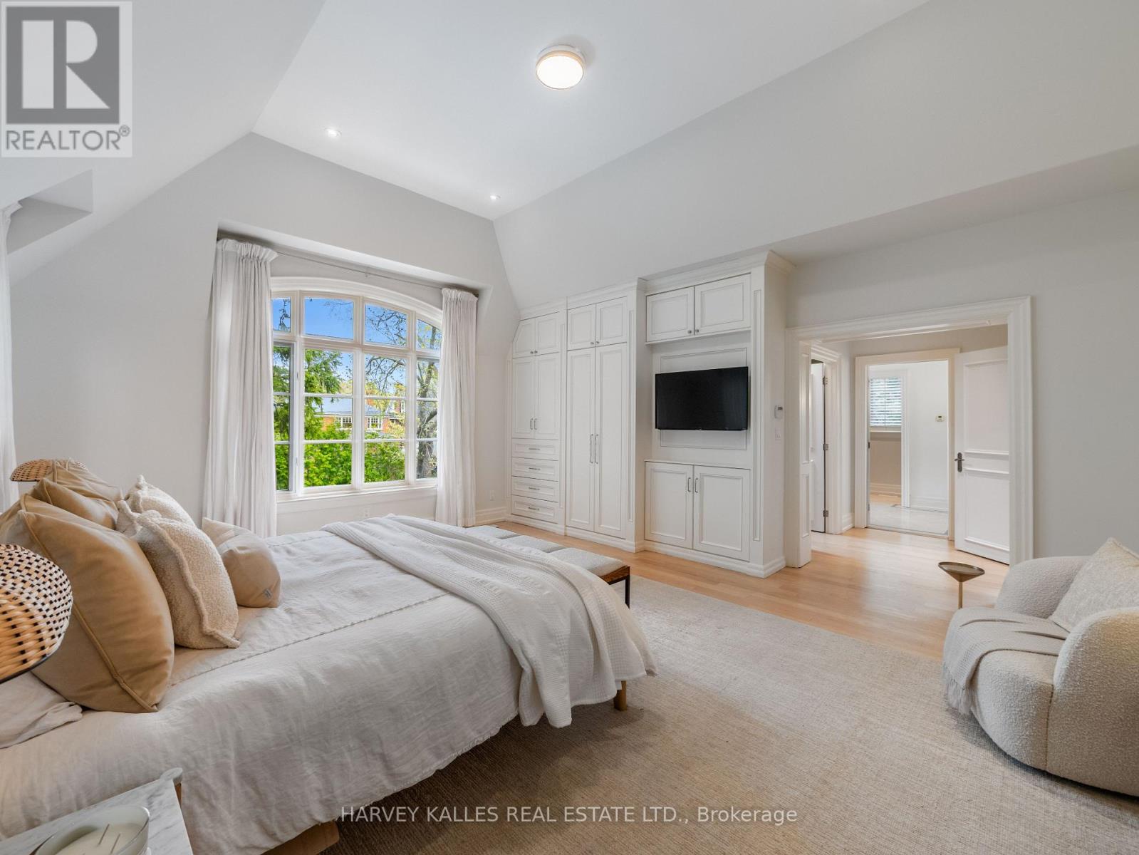 62 Glengowan Road, Toronto (lawrence Park South), Ontario