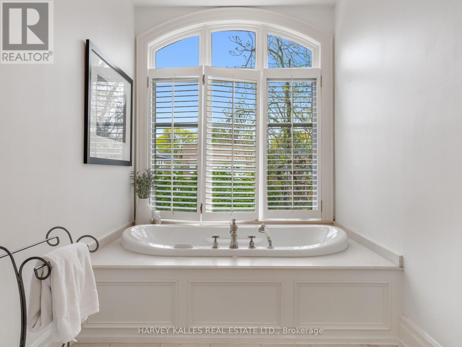 62 Glengowan Road, Toronto (lawrence Park South), Ontario