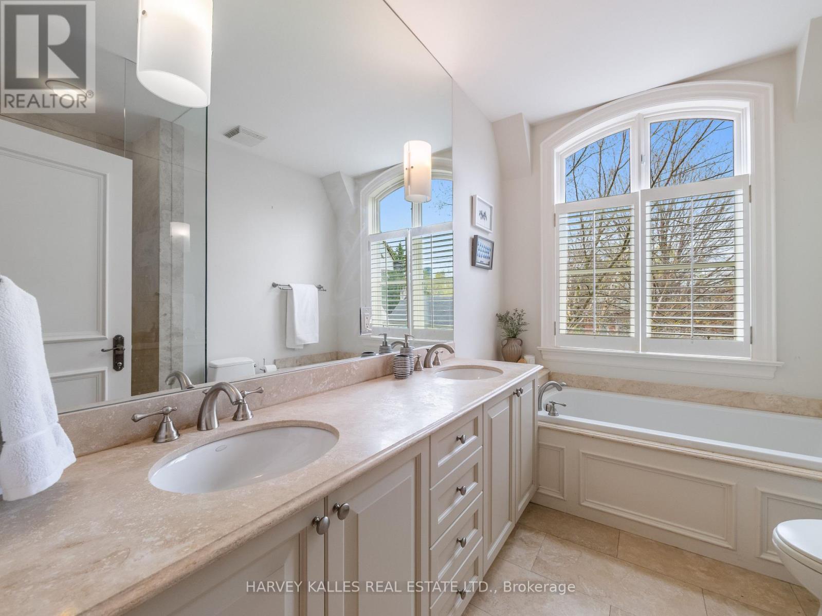 62 Glengowan Road, Toronto (lawrence Park South), Ontario