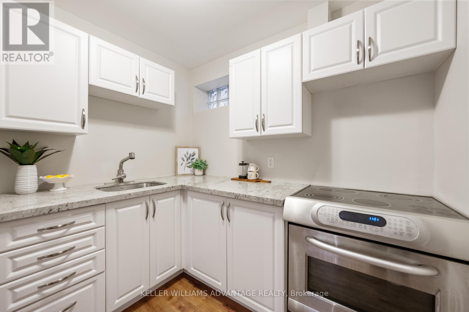 20 Birchmount Road, Toronto (birchcliffe-cliffside), Ontario