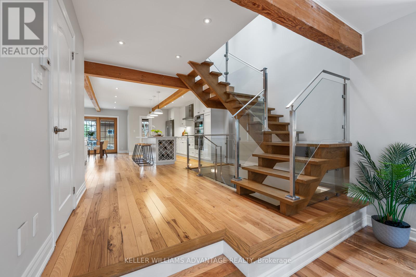 20 Birchmount Road, Toronto (birchcliffe-cliffside), Ontario