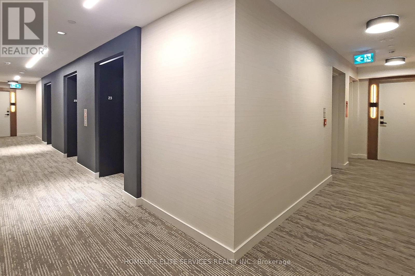 702 - 327 King Street W, Toronto (waterfront Communities), Ontario