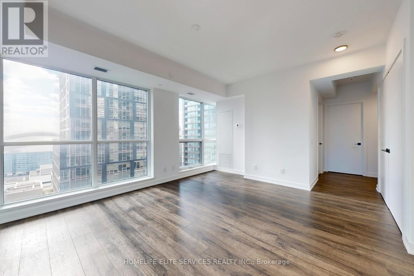 702 - 327 King Street W, Toronto (waterfront Communities), Ontario