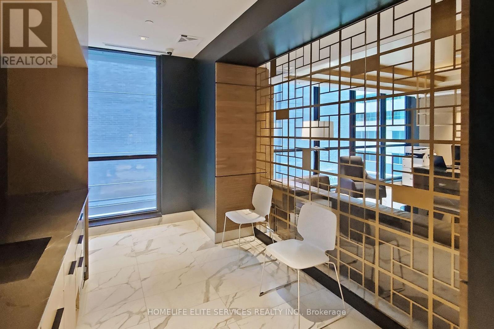 702 - 327 King Street W, Toronto (waterfront Communities), Ontario