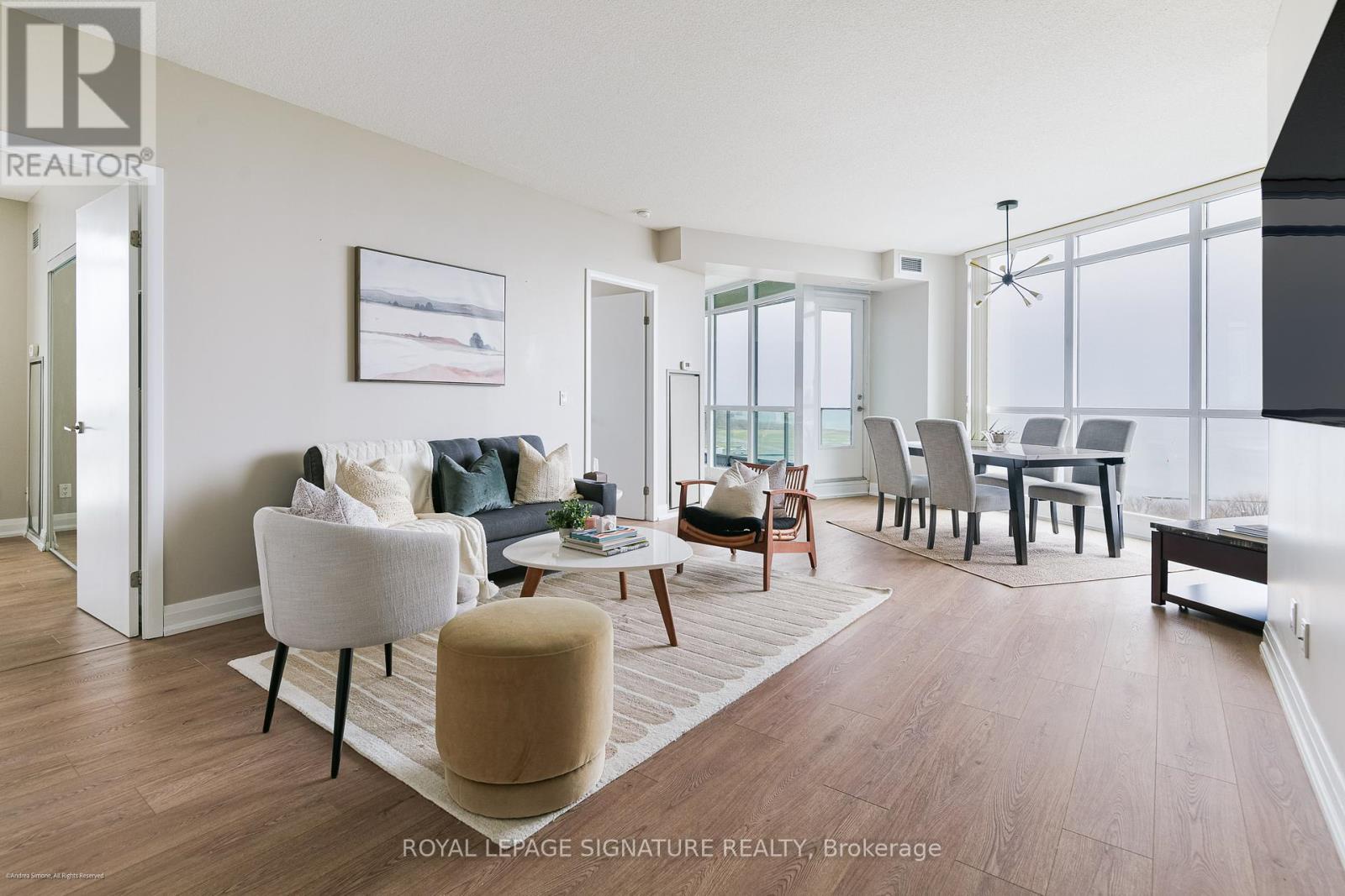2104 - 215 Fort York Boulevard, Toronto (niagara), Ontario