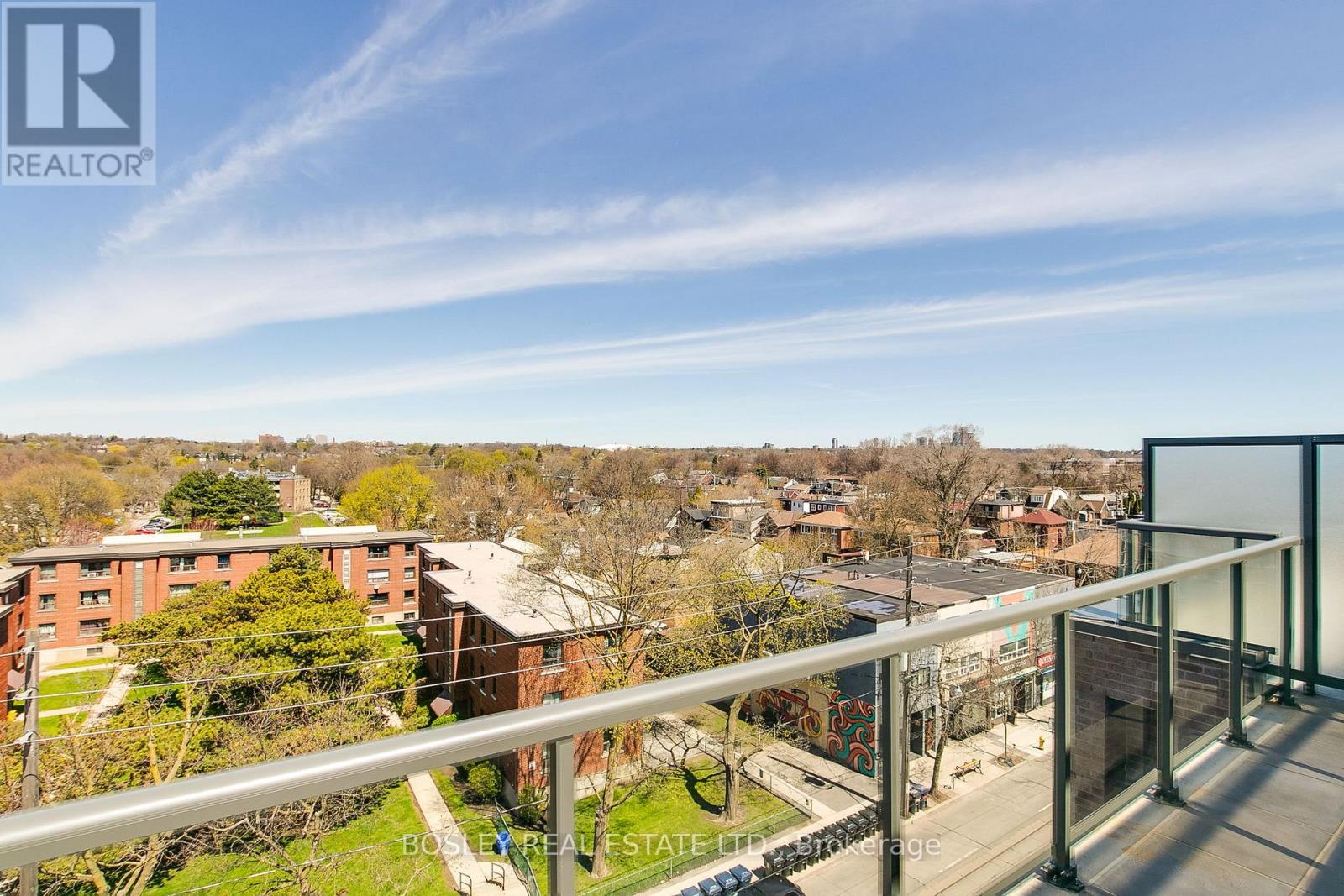 709 - 1331 Queen Street E, Toronto (greenwood-coxwell), Ontario
