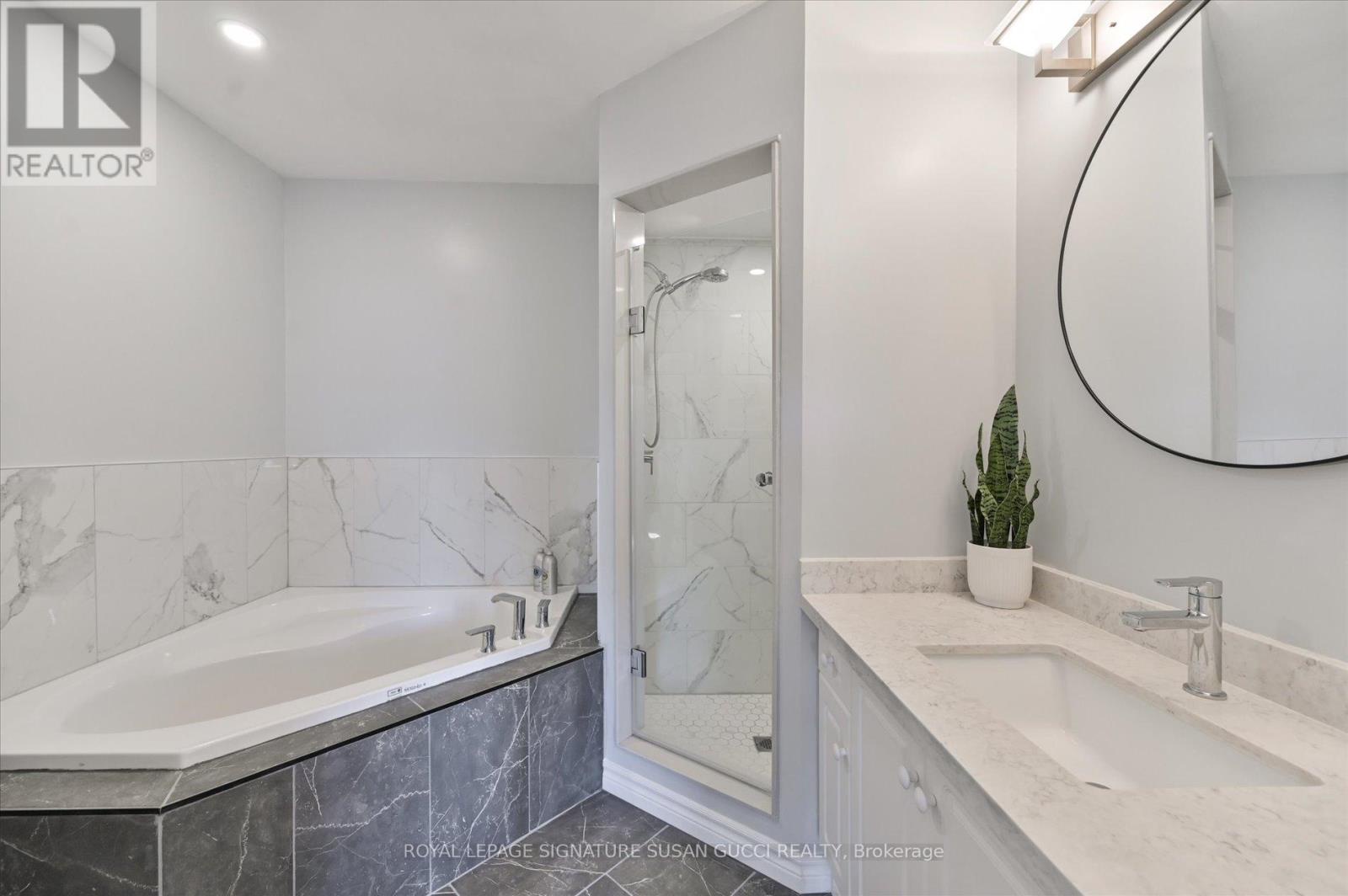 4 Blair Street, Toronto (o'connor-parkview), Ontario
