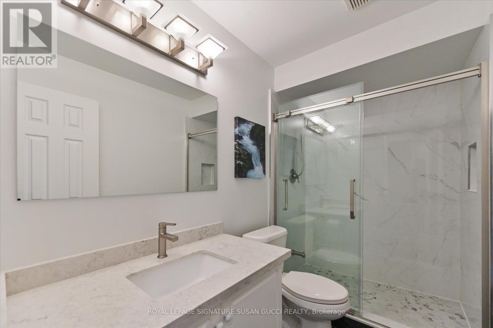 4 Blair Street, Toronto (o'connor-parkview), Ontario