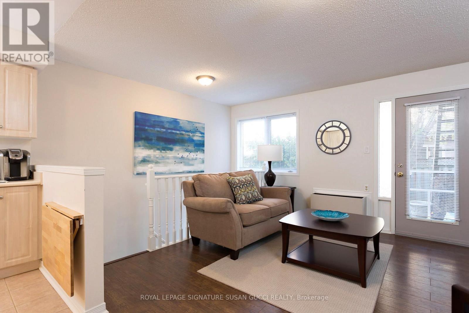 4 Blair Street, Toronto (o'connor-parkview), Ontario