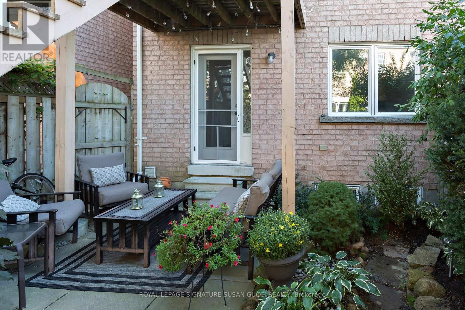 4 Blair Street, Toronto (o'connor-parkview), Ontario